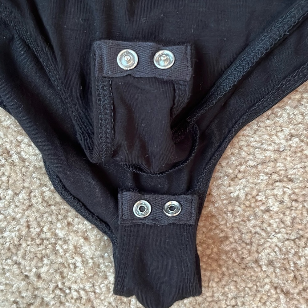 NWT Torrid Lace Bodysuit - Picture 6 of 10